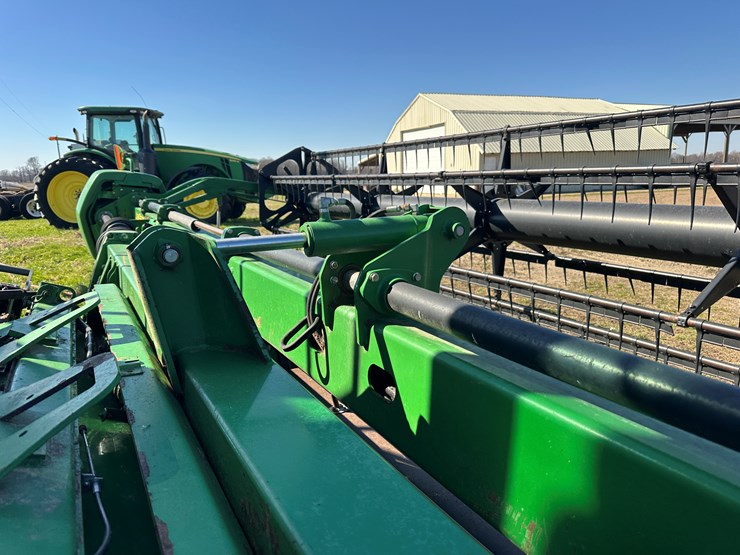 john-deere-630d-image-14