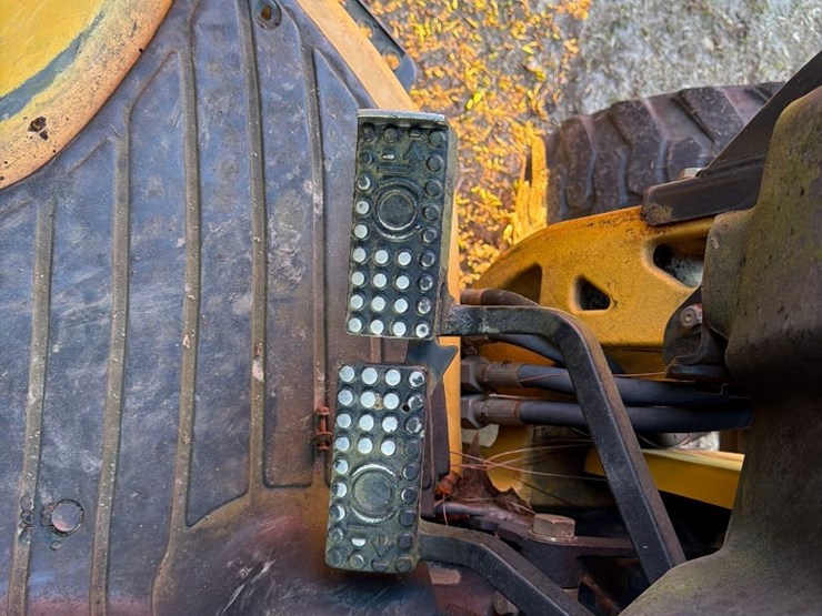 john-deere-110-image-25