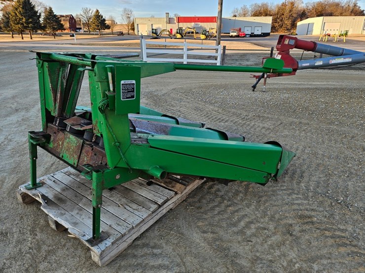 john-deere-3975-image-21