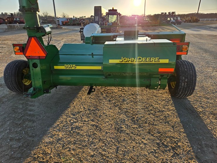 john-deere-3975-image-5