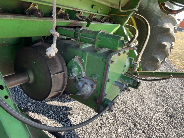 1990-john-deere-9400-image-13