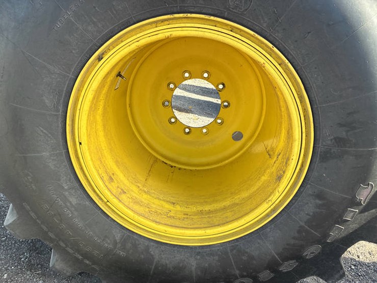 #114558-•-2)-tires-&-rims-1250/45-32-image-11