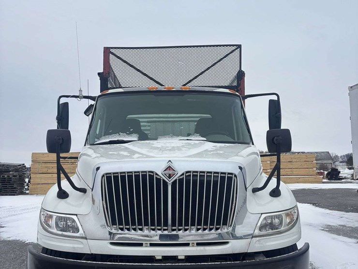 2012-international-durastar-4400-image-3
