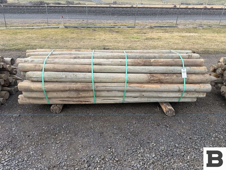 ..-wooden-posts-image-1