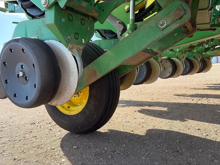 john-deere-1760-image-10