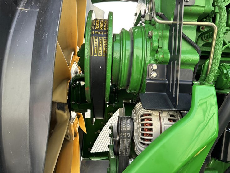 2016-john-deere-9520rt-image-37