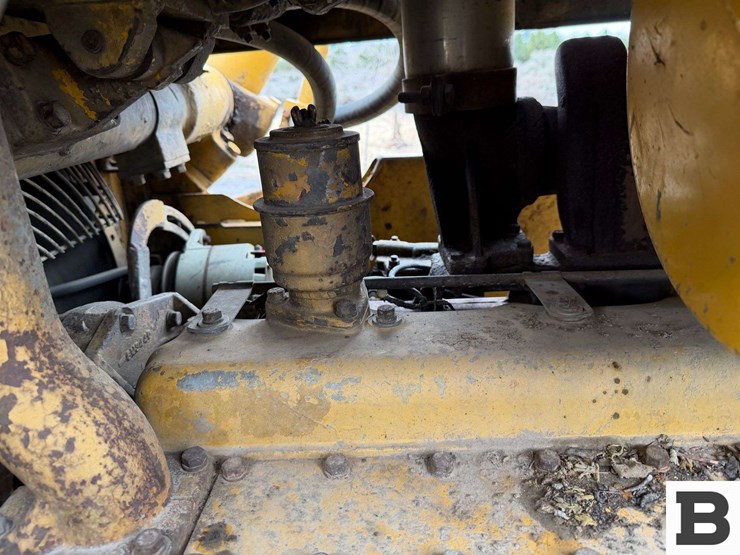 caterpillar-d6-image-41