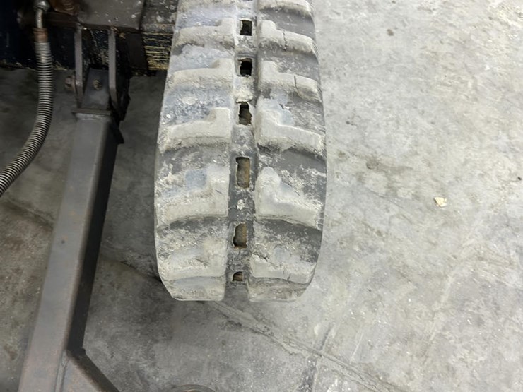 2016-kubota-k008-3-image-11