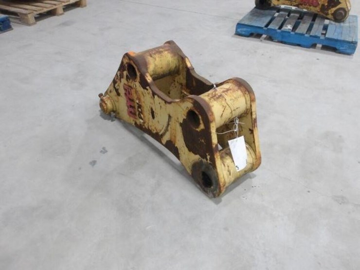 komatsu-pc200-image-5