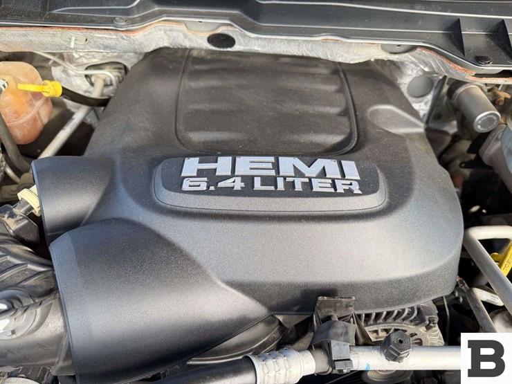 2015-dodge-2500-image-47