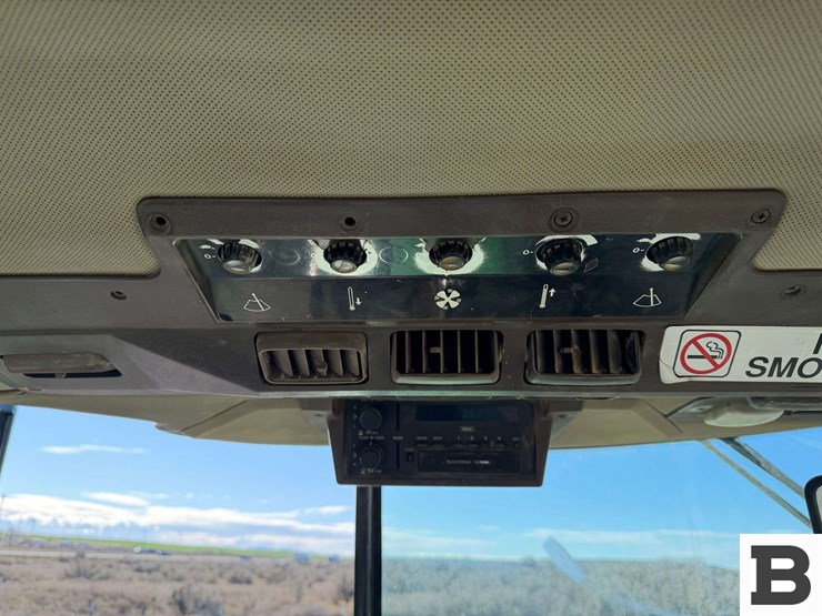 1992-john-deere-4760-image-78