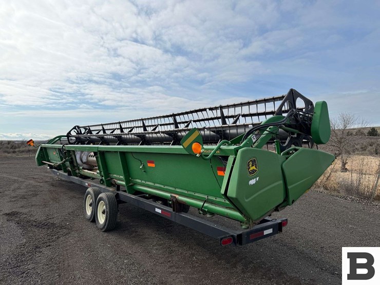 2009-john-deere-635f-image-4