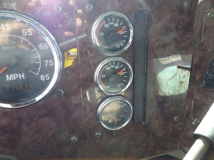 2006-international-9400-image-35