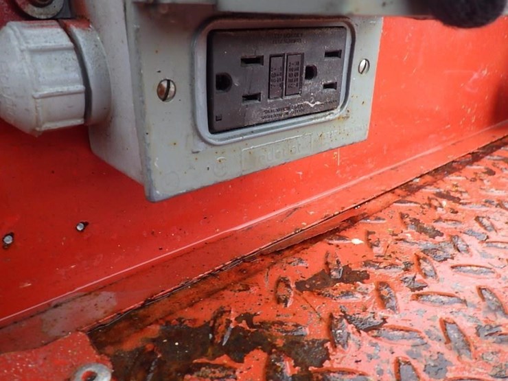 2013-skyjack-sjiii3219-image-14