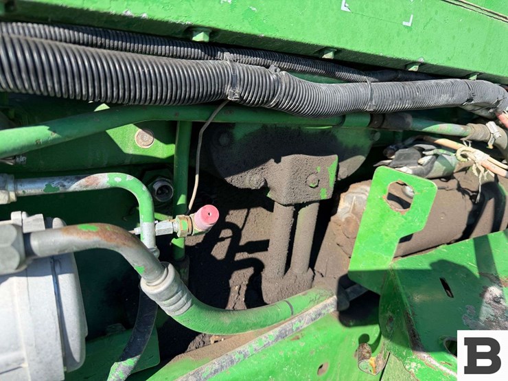 1992-john-deere-4760-image-30