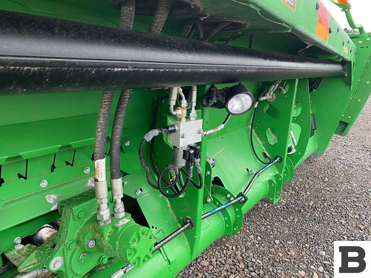 2019-john-deere-735fd-image-35