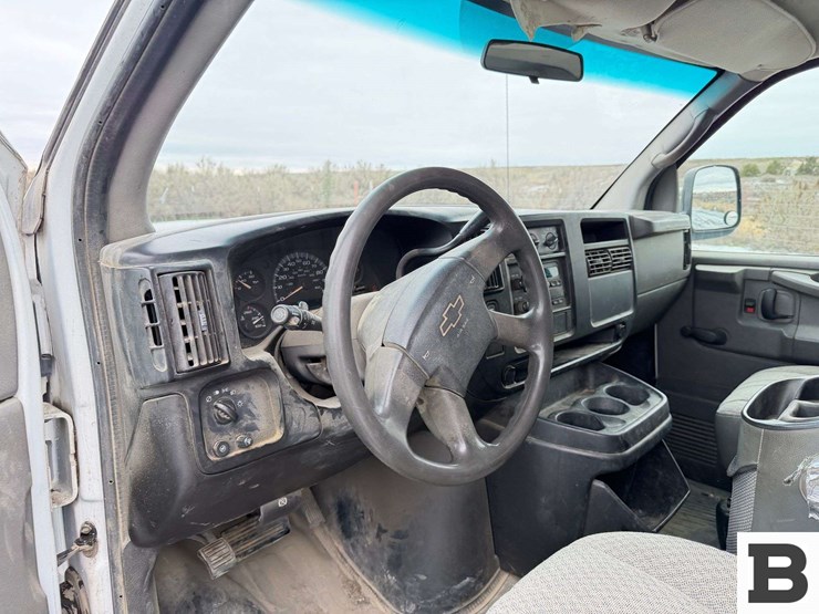 2007-chevrolet-express-2500-image-24