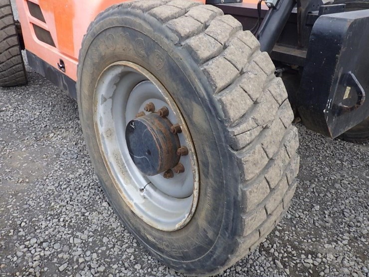 2014-jlg-g9-43a-image-24