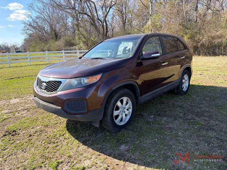 2013-kia-sorento-image-7