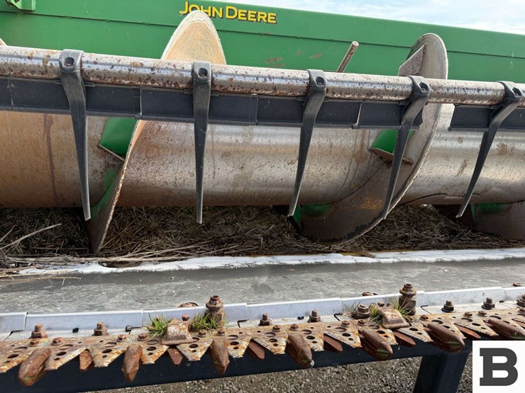 2009-john-deere-635f-image-33