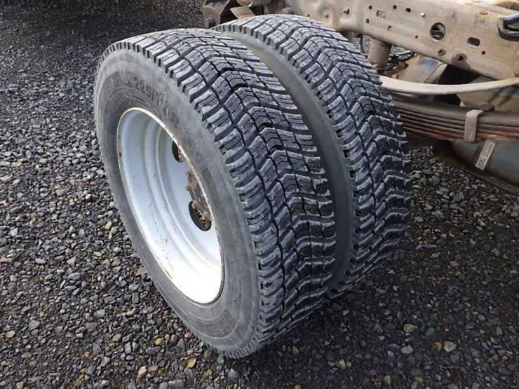 2007-ford-f550-image-36