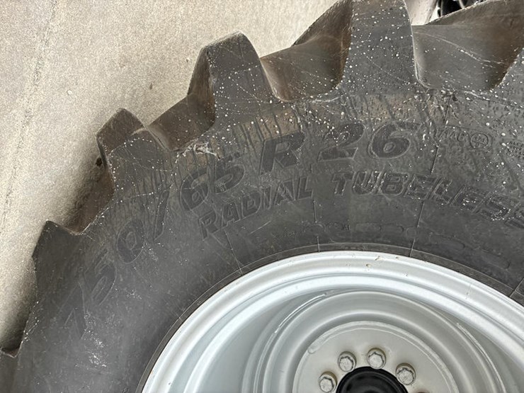 2024-case-ih-8250-image-37