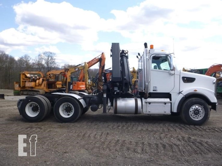 freightliner-coronado-122-image-3