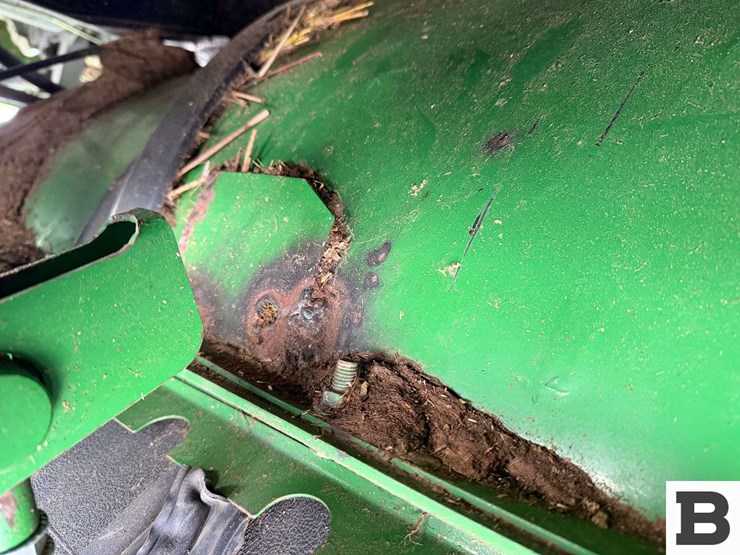 2004-john-deere-9660-sts-image-45