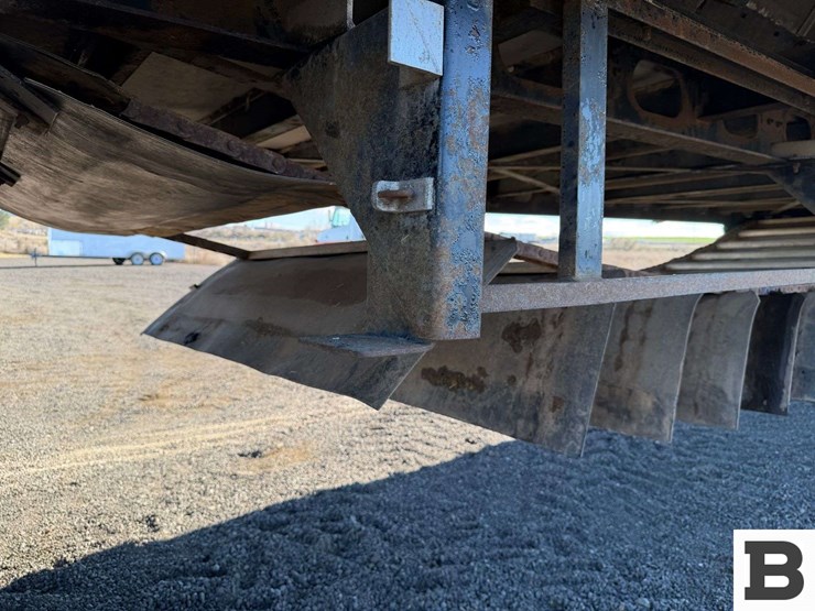 2015-valley-trailer-image-46