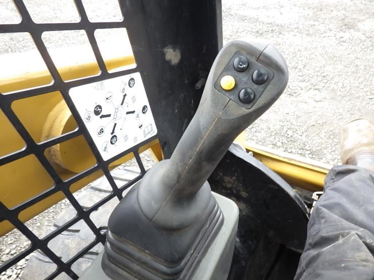 caterpillar-226d3-image-26