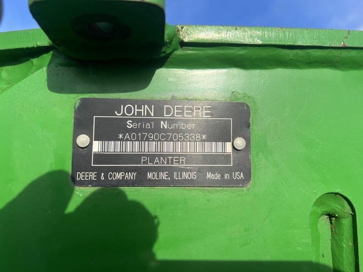 2004-john-deere-1790-image-2