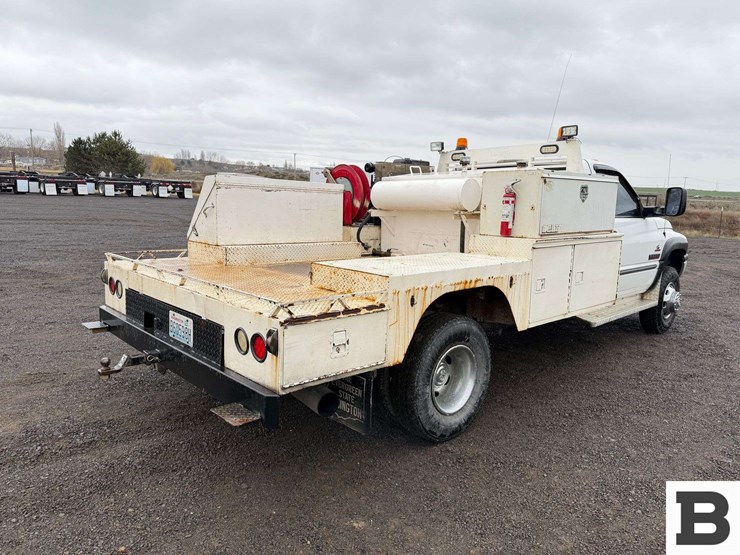 2001-dodge-ram-3500-image-5