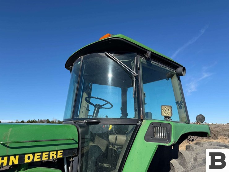 1992-john-deere-4760-image-73