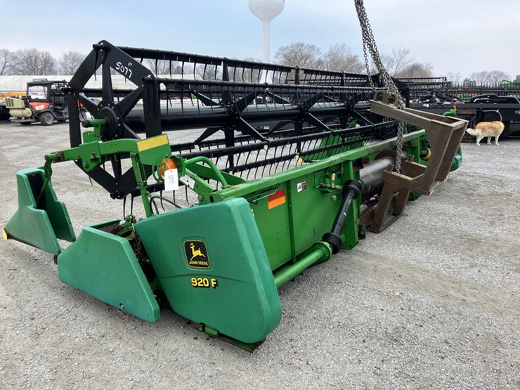 2001-john-deere-920-image-2