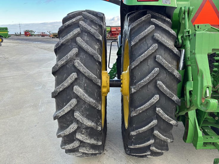 2006-john-deere-8430-image-56