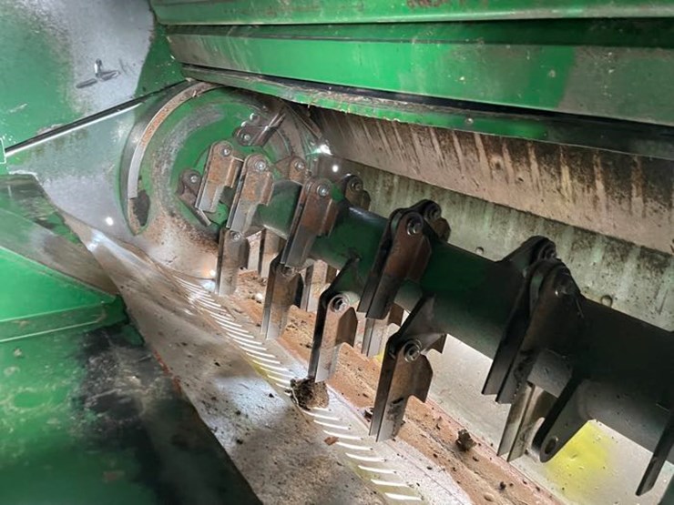 2017-john-deere-s680-image-57