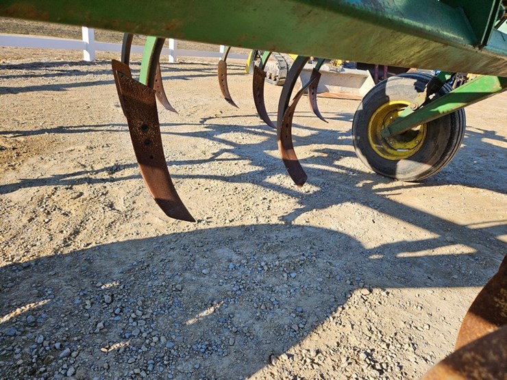 john-deere-712-image-14