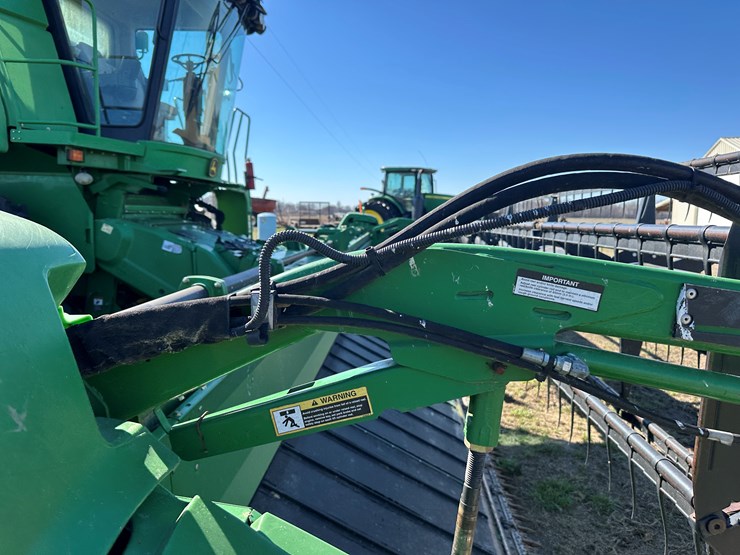 john-deere-630d-image-50