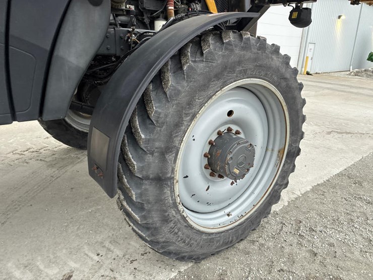 2015-ag-chem-rg1100-image-66