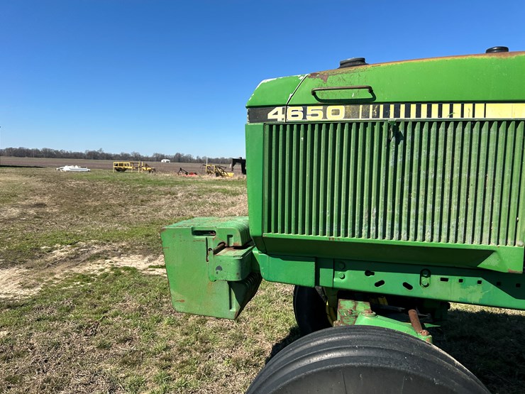 john-deere-4650-image-26