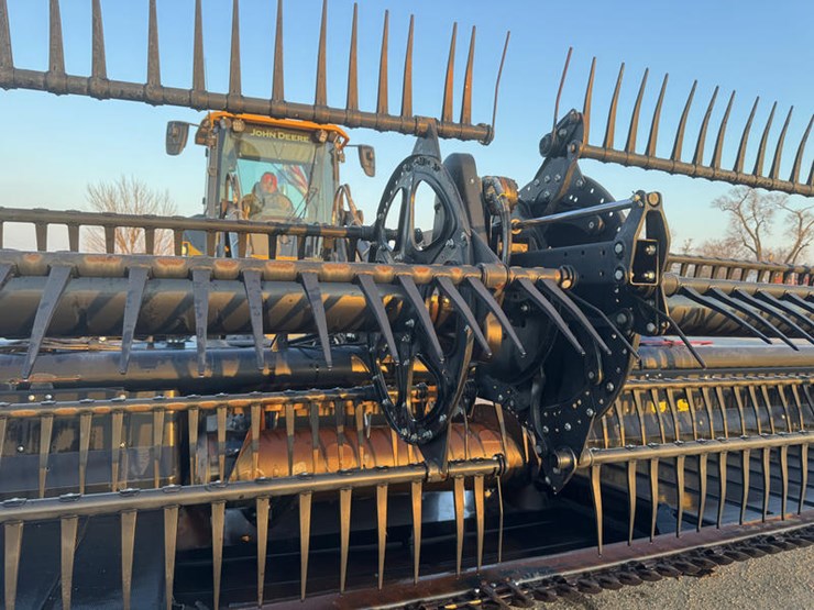 2019-mac-don-fd145-image-32