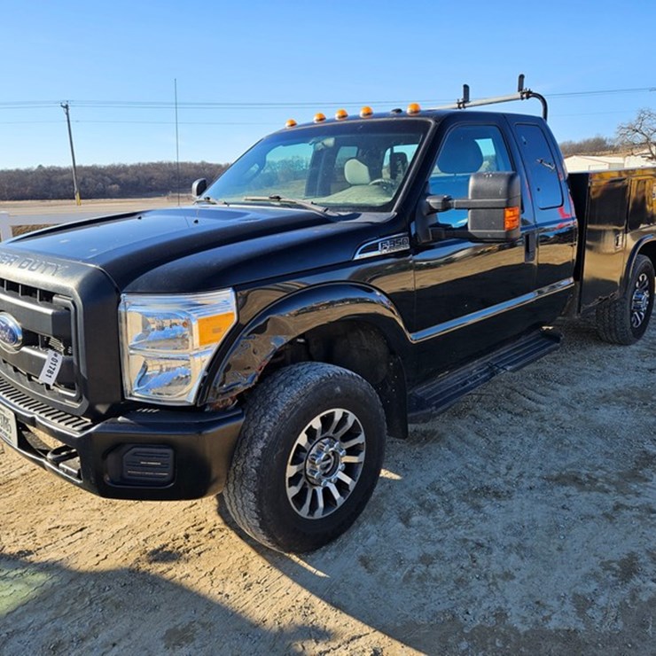2012 FORD F350