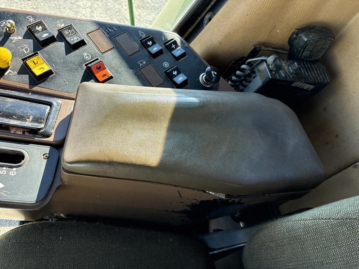 1991-john-deere-9500-image-96