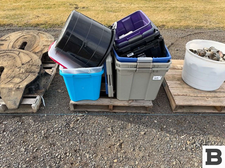 ..-plastic-bins/totes-and-solo-stove-yukon-shelters-image-1