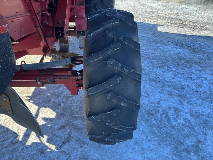 1994-case-ih-1666-image-34