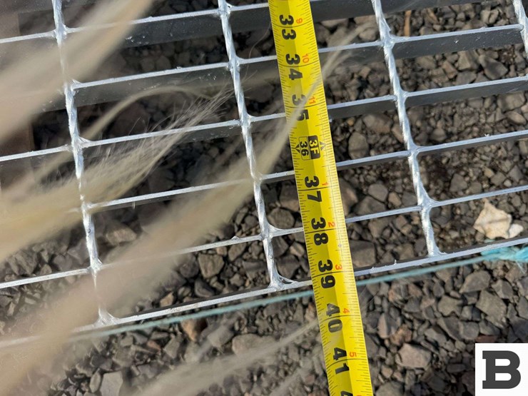 39"x78"-galvanized-metal-grating-image-8