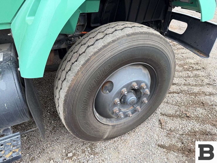 2005-international-7400-image-39