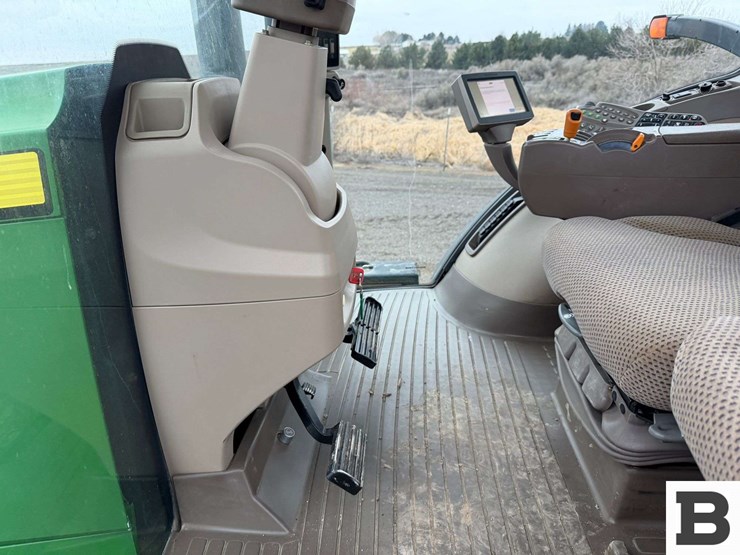 2012-john-deere-7260r-image-63