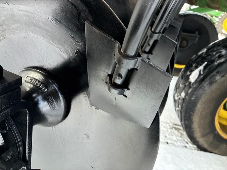 2008-john-deere-637-image-33