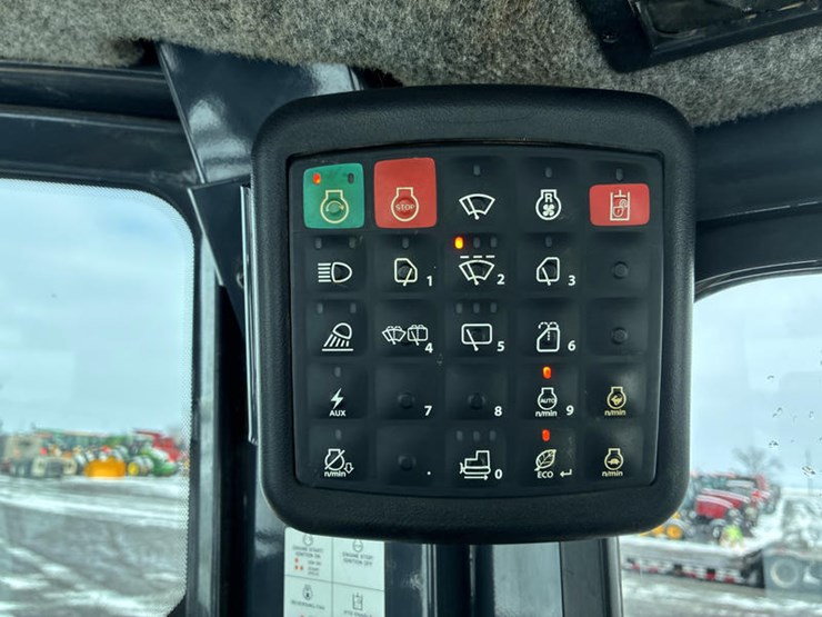 2020-john-deere-2020-image-56